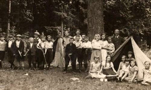 piknikczarnylas1935